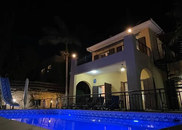 别墅 Heights 3bedroom Pool Garden And Sunset *