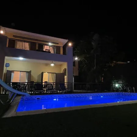 Heights 3bedroom Pool Garden And Sunset Vilă Tala