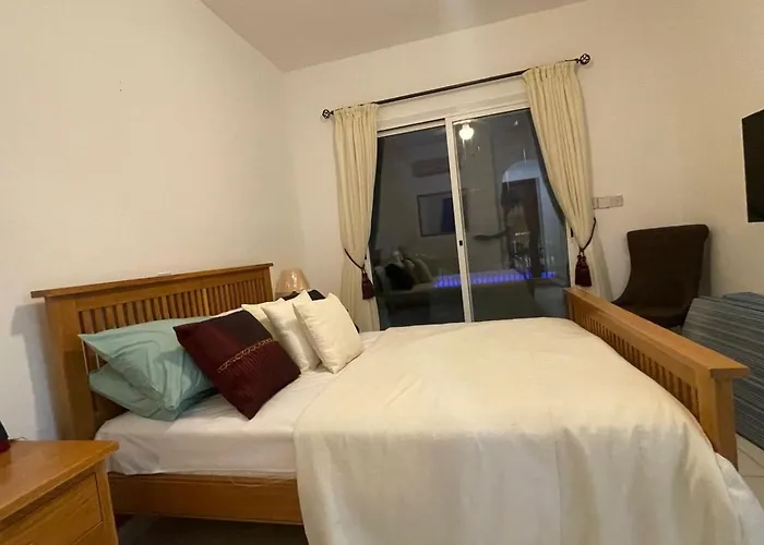 Βίλα Heights 3bedroom Pool Garden And Sunset Τάλα